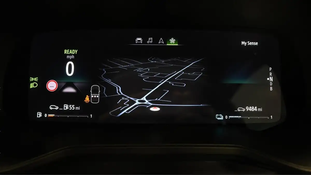 2024-renault-clio-16-esprit-alpine-big-10