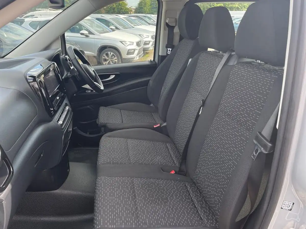 2024-mercedes-benz-vito-20cdi-119-select-l2-crew-big-9