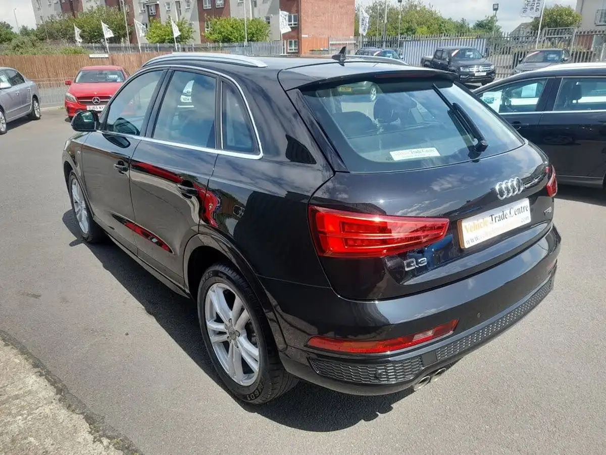 2016-audi-q3-14-s-line-big-3