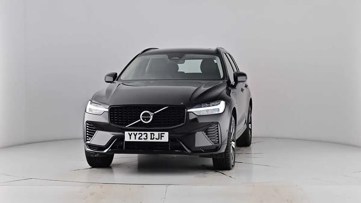 2023-volvo-xc60-20-b5-plus-big-55