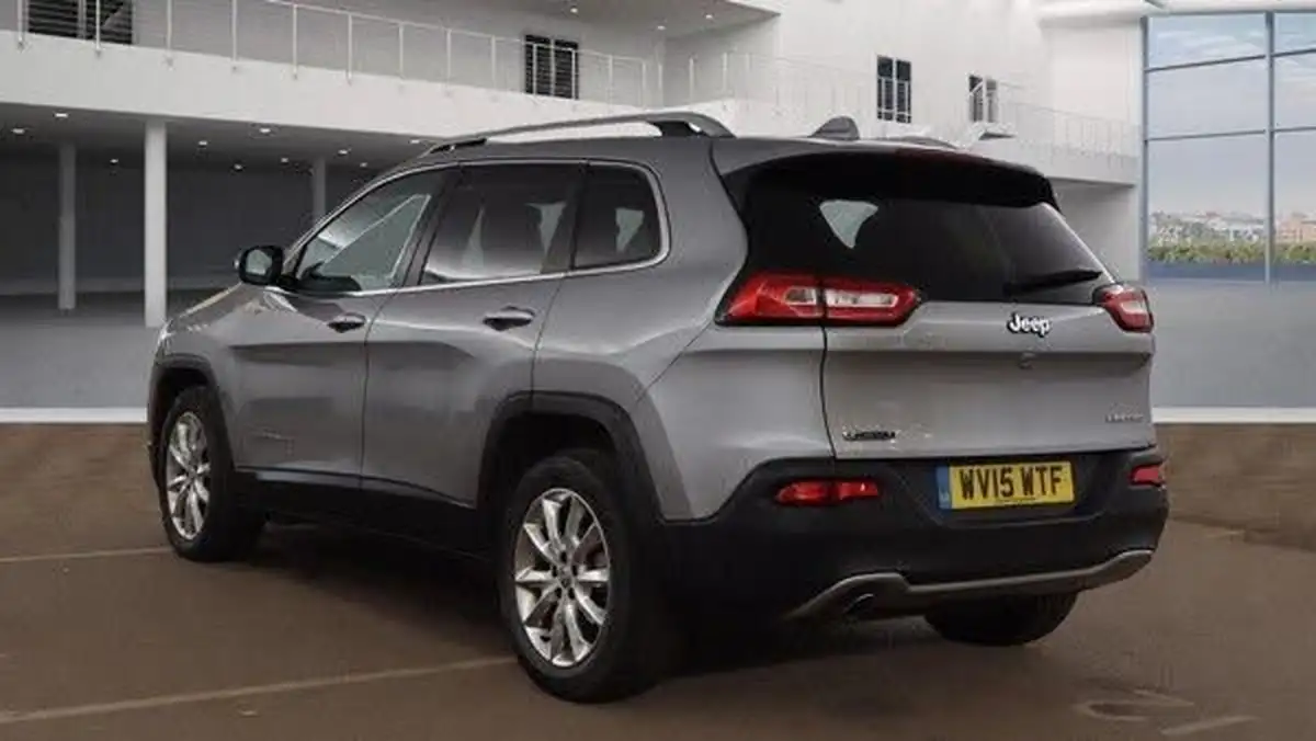 2015-jeep-cherokee-20crd-limited-138bhp-4wd-ss-big-2