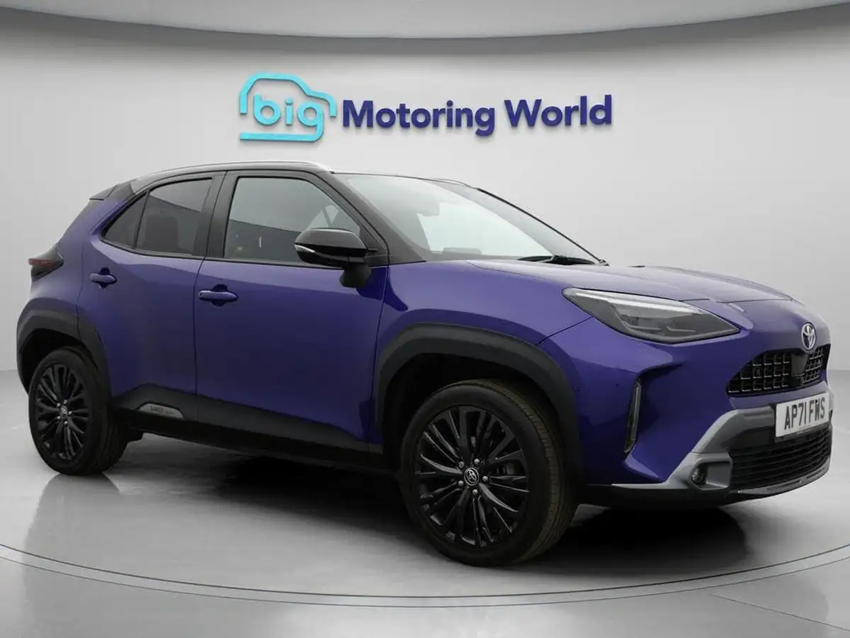 2022-toyota-yaris-cross-15-vvt-i-dynamic-big-0