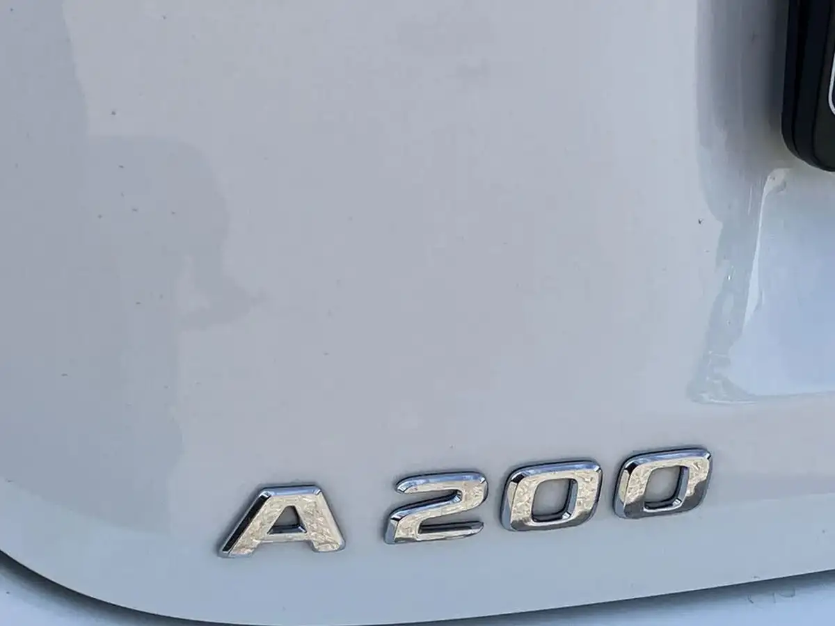 2020-mercedes-benz-a-class-13-a200-amg-line-premium-hatchback-5d-7g-dct-big-25
