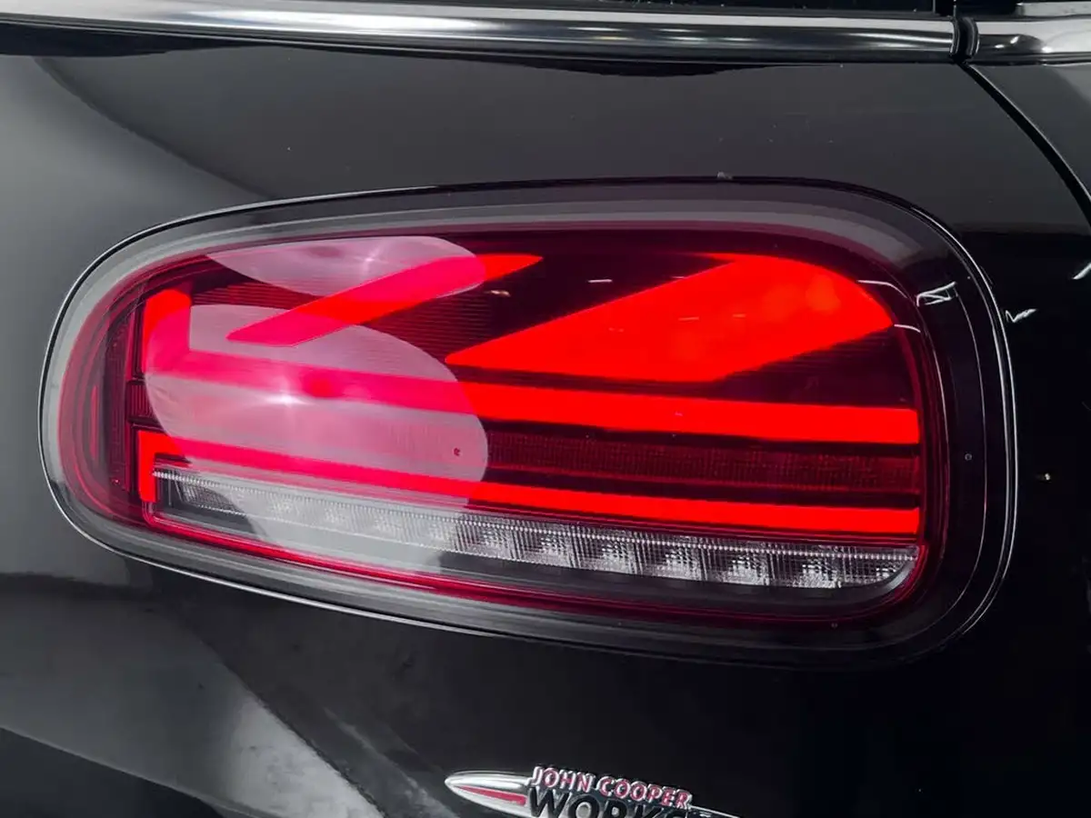 2020-mini-clubman-20-john-cooper-works-big-8