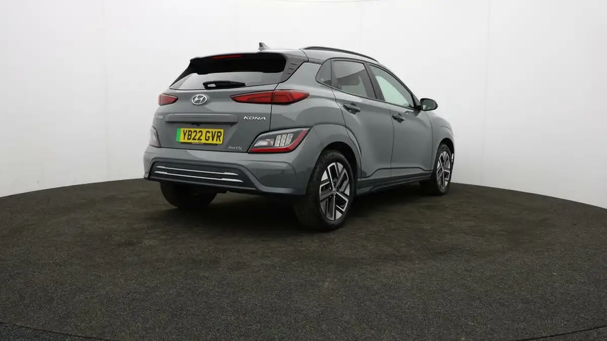 2022-hyundai-kona-e-premium-204ps-64kwh-7kw-obc-big-76