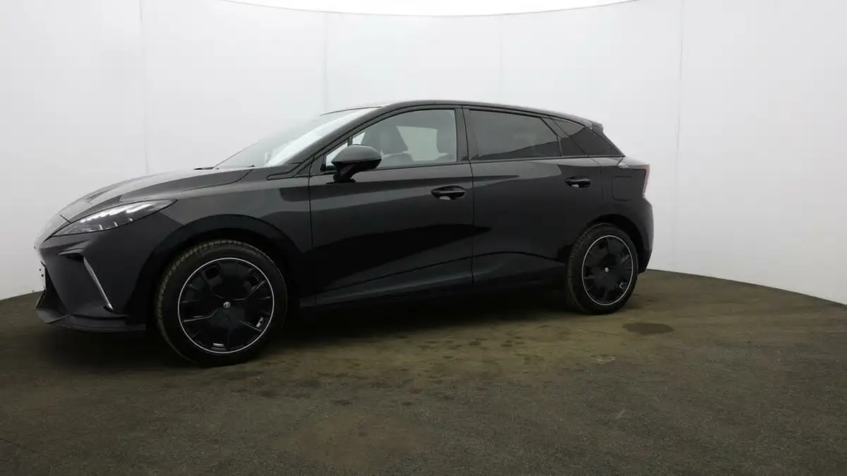 2024-mg-mg4-e-trophy-ev-203ps-long-big-33