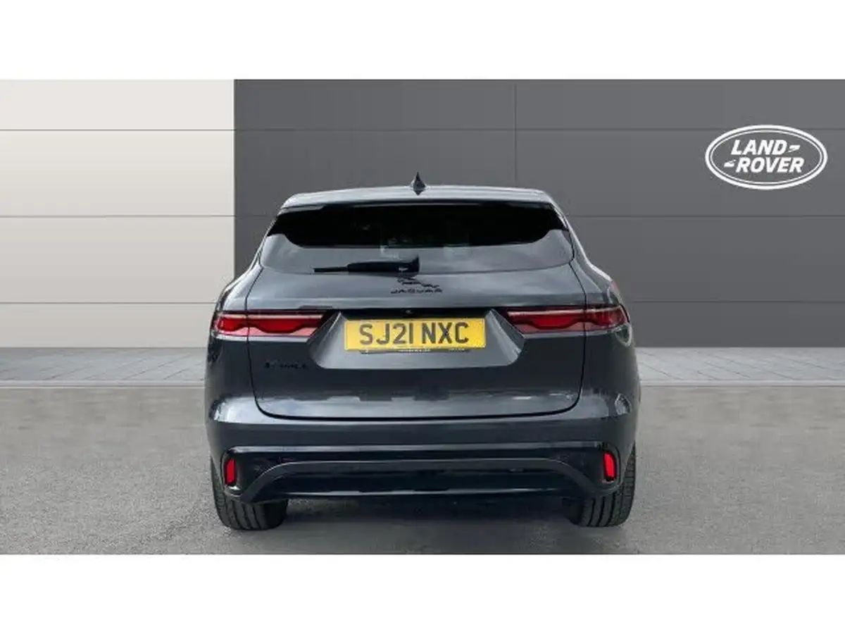 2021-jaguar-f-pace-20-d200-r-dynamic-se-mhev-big-5