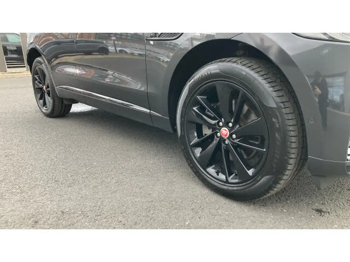2021-jaguar-f-pace-20-d200-r-dynamic-se-mhev-big-33
