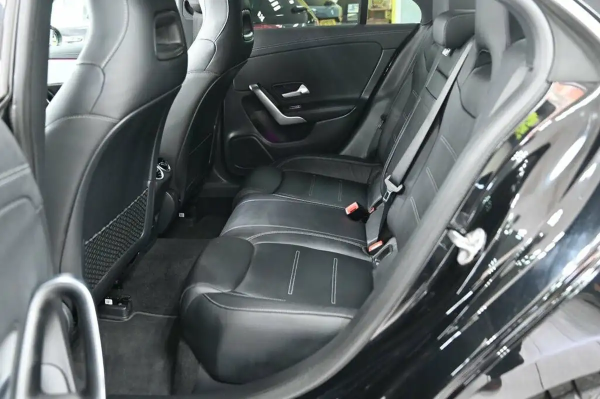 2022-mercedes-benz-cla-20d-cla-220d-amg-line-premium-plus-coupe-4d-big-16