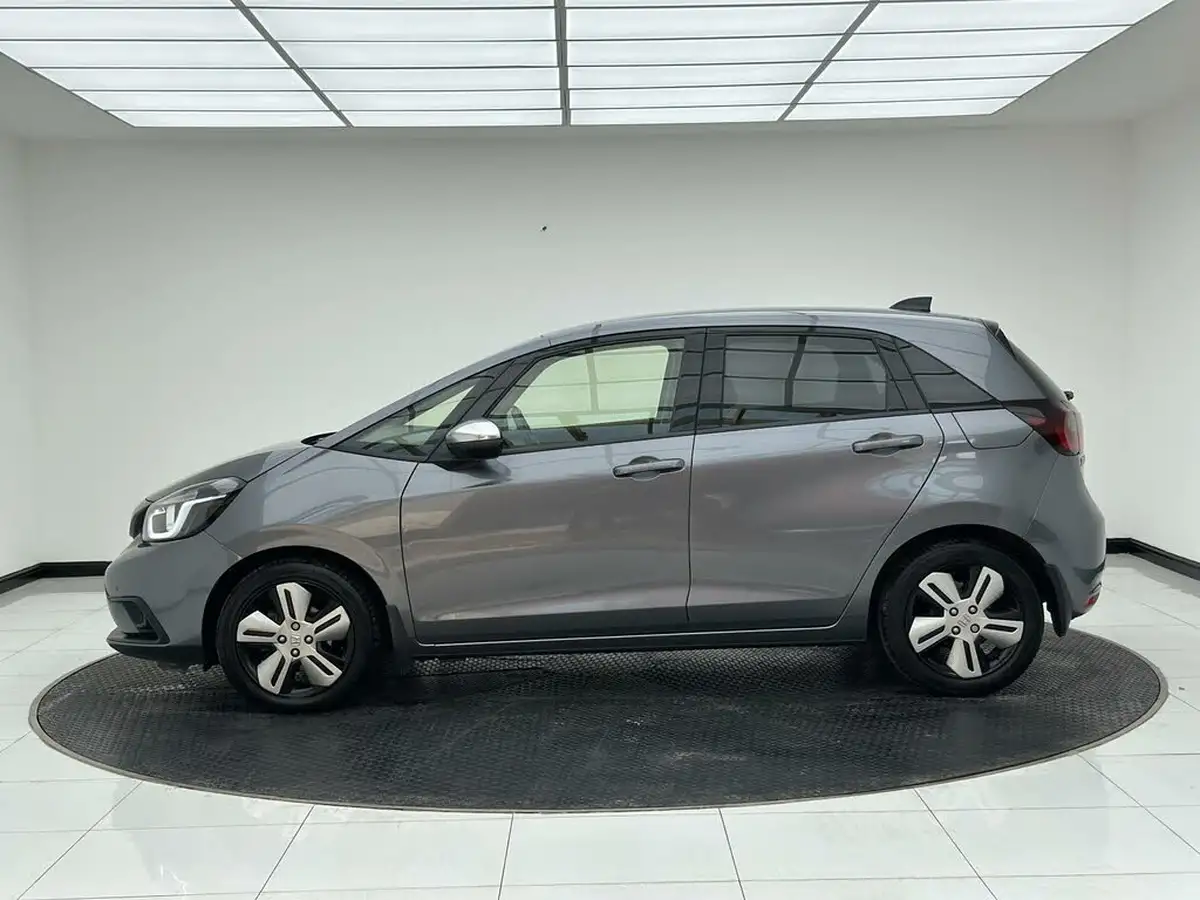 2020-honda-jazz-15-i-mmd-ex-big-9