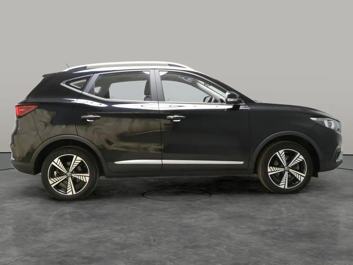 2021-mg-zs-suv-e-exclusive-ev-big-11