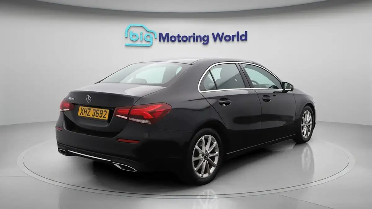 2020-mercedes-benz-a-class-13-a200-sport-saloon-4d-7g-dct-big-7