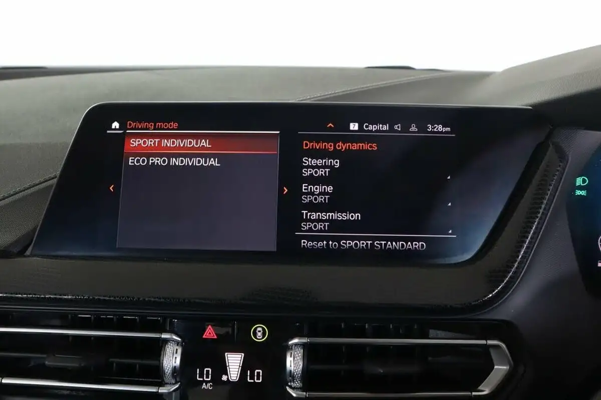 2023-bmw-1-series-15-118i-sport-dct-big-41