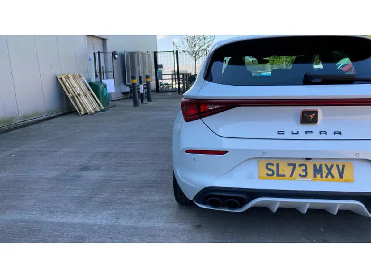 2023-cupra-leon-nf-20-tsi-vz2-300ps-hatchback-big-36