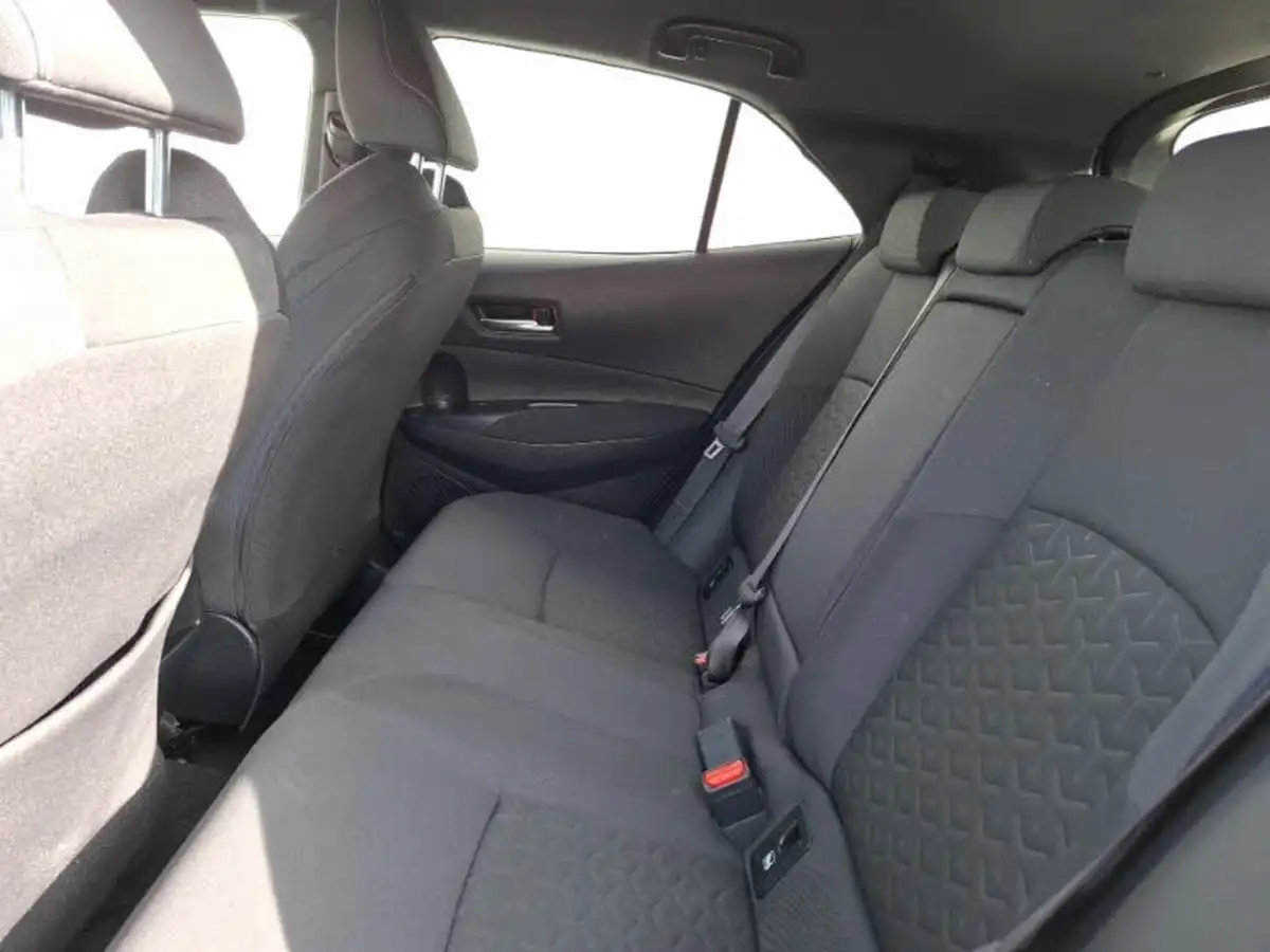 2020-toyota-corolla-18-vvt-i-design-spare-wheel-hatchback-5d-big-5