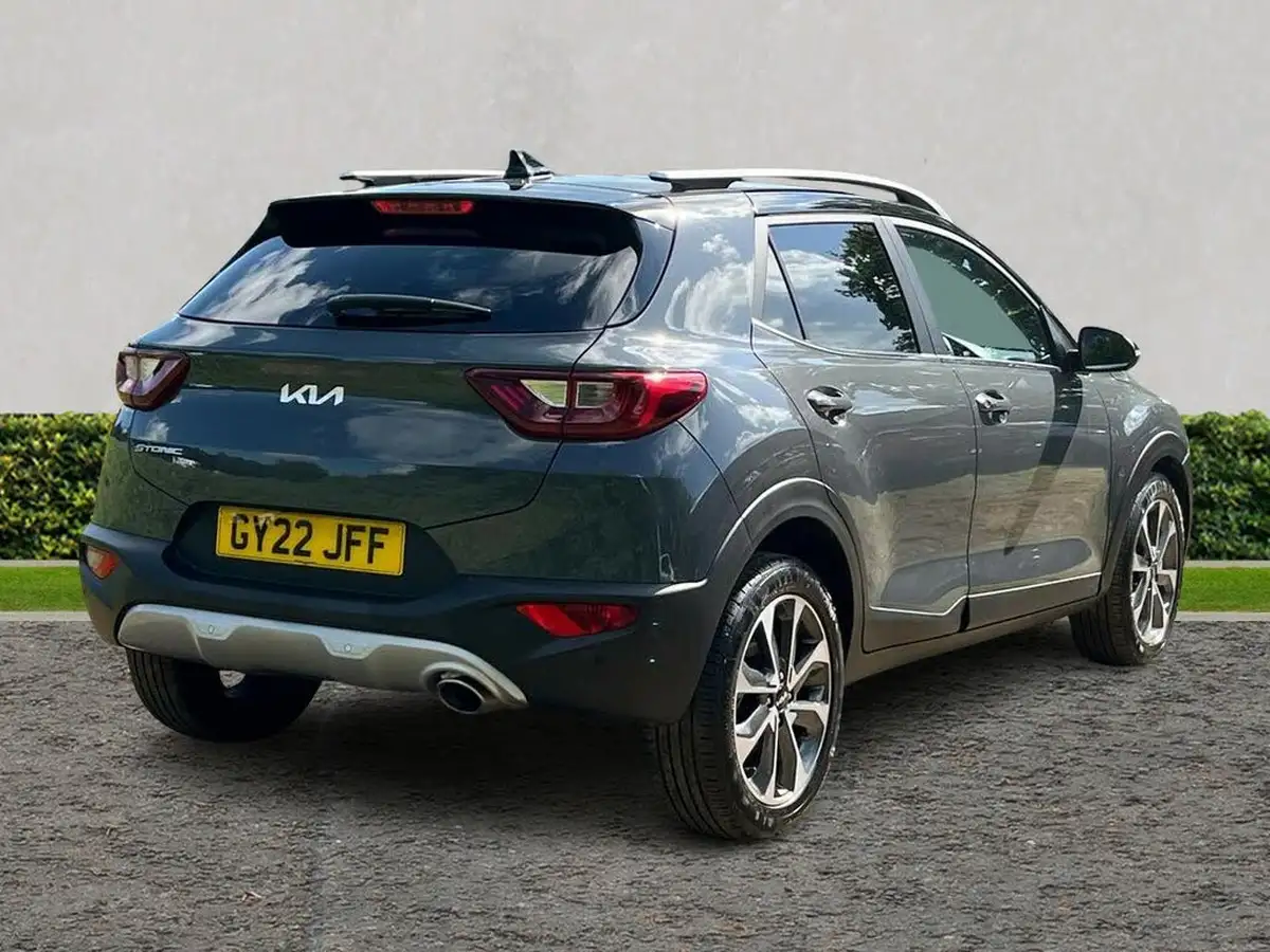 2022-kia-stonic-10-t-gdi-connect-big-2