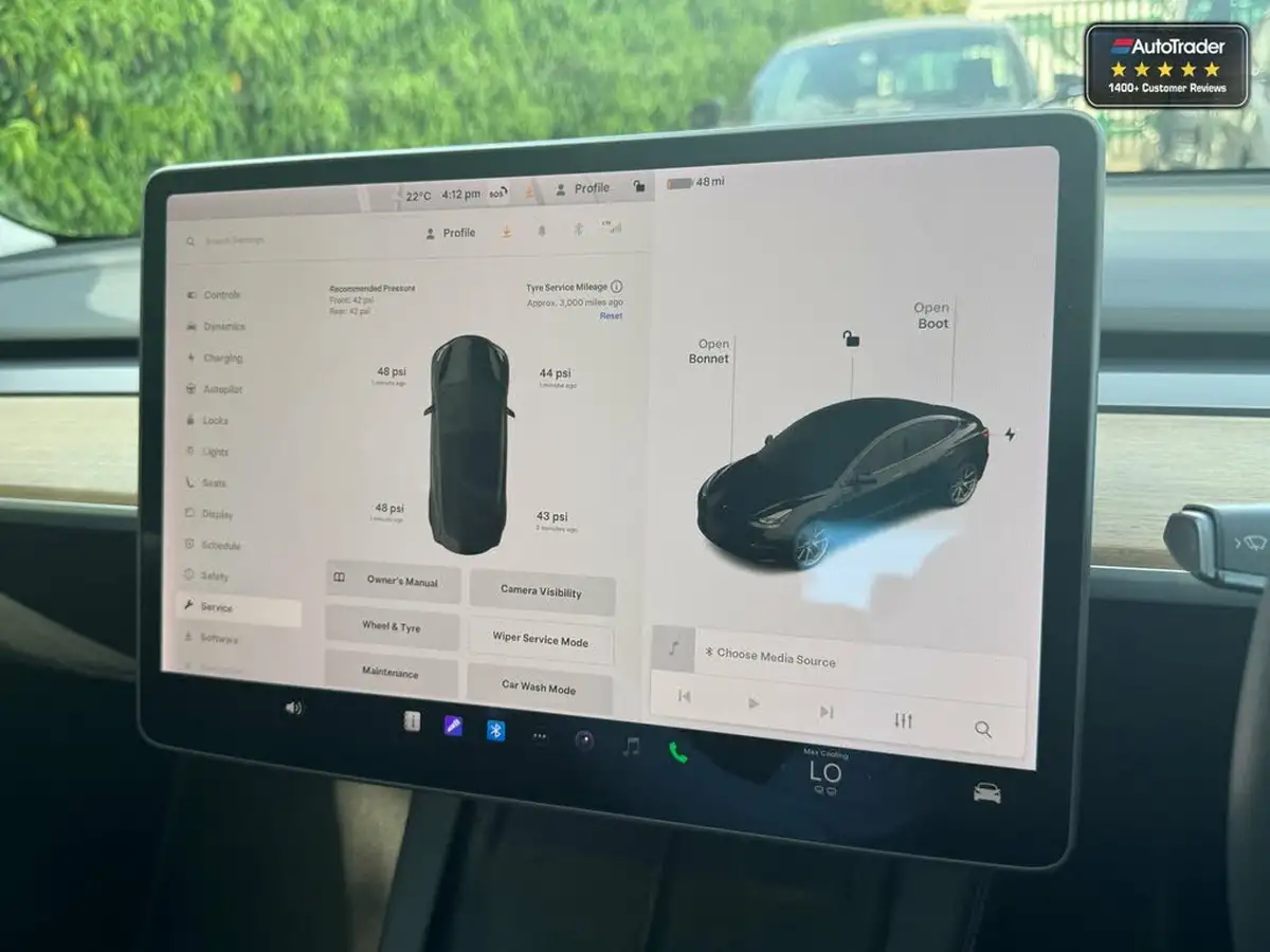 2021-tesla-model-3-e-long-range-4x4-big-21