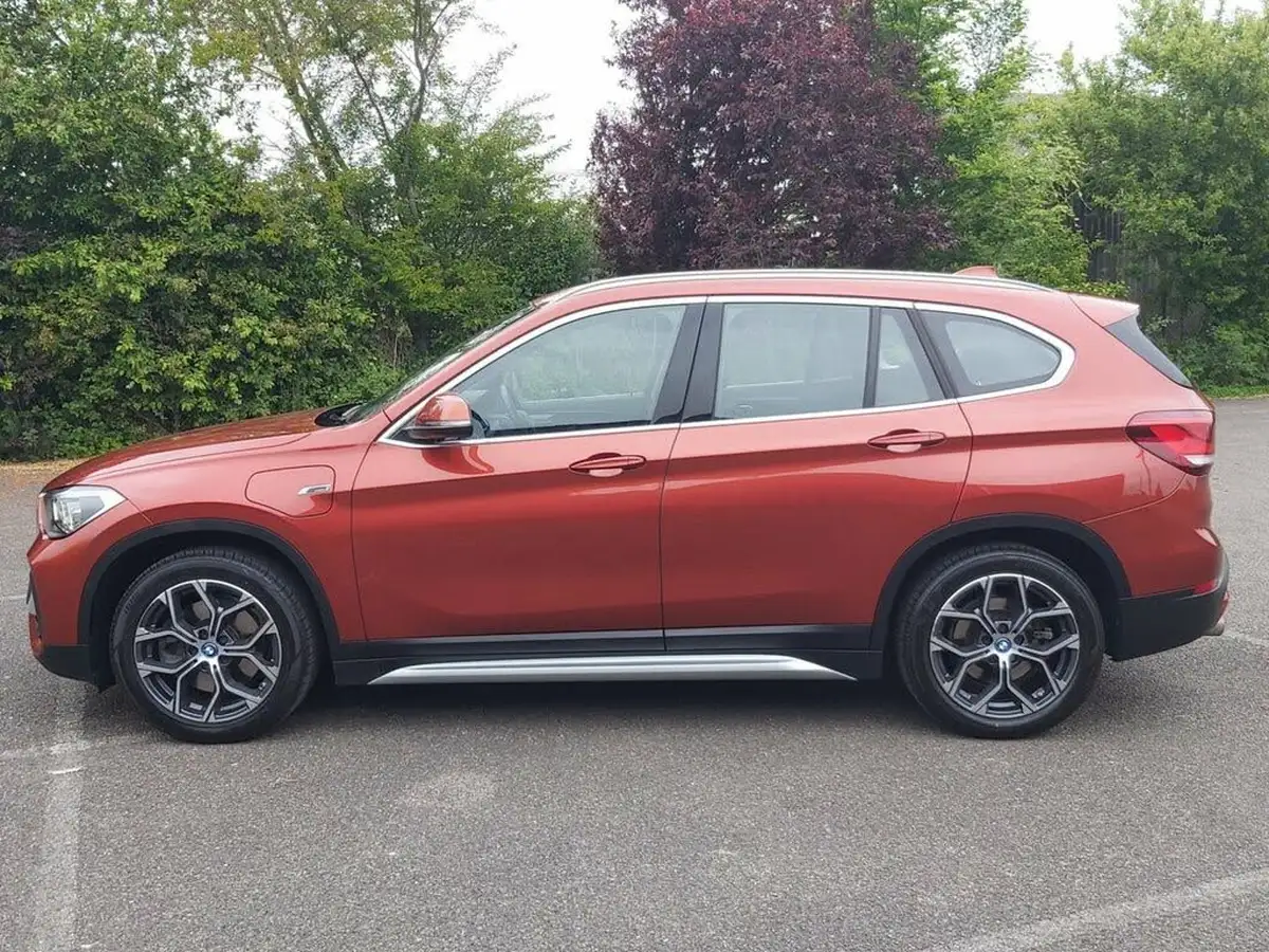 2022-bmw-x1-15-xdrive-25e-phev-xline-big-3