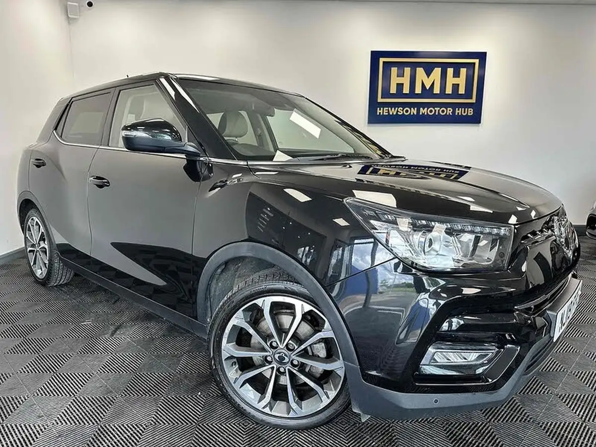 2019-kgm-ssangyong-tivoli-16-ultimate-big-0