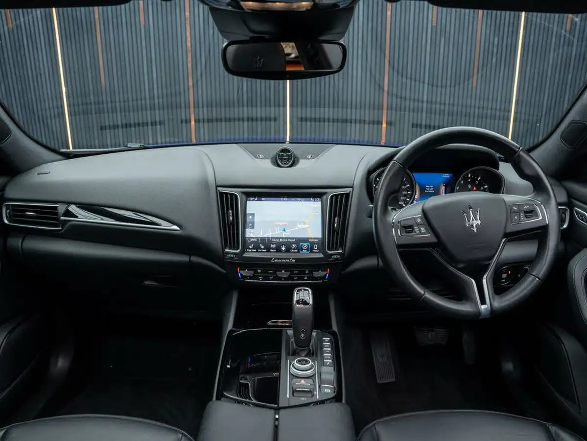 2020-maserati-levante-30-big-44