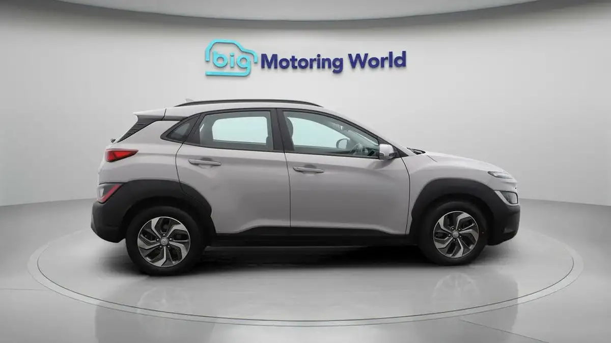 2022-hyundai-kona-16-gdi-se-connect-big-8