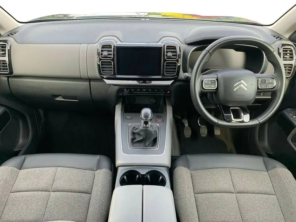 2022-citroen-c5-aircross-12-puretech-shine-ss-big-8