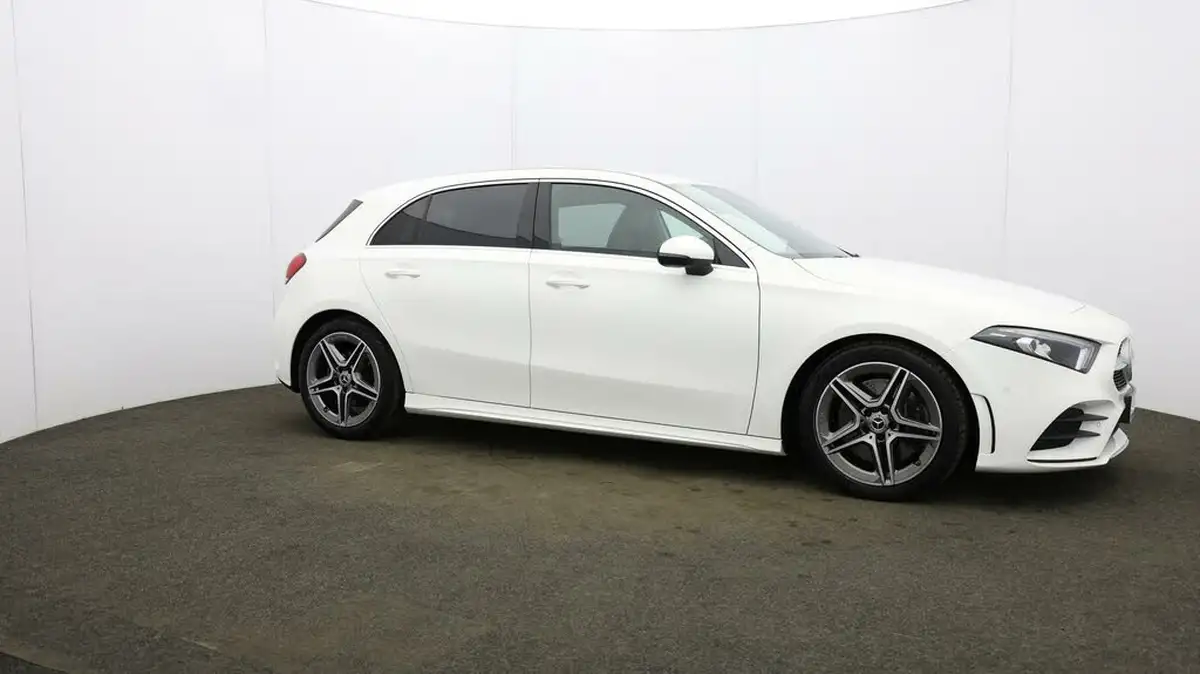 2020-mercedes-benz-a-class-20-a250-amg-line-executive-hatchback-5d-big-50