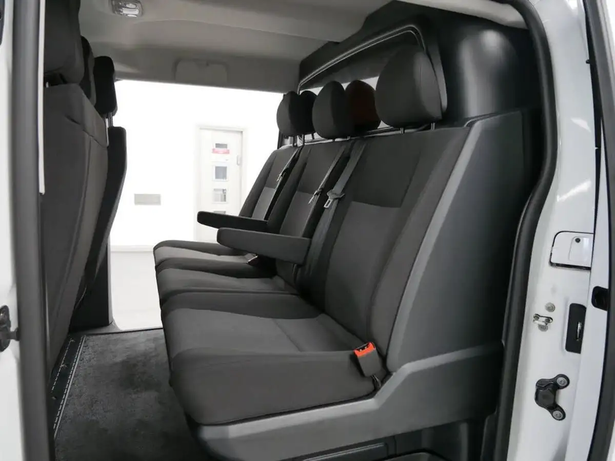 2022-peugeot-expert-20-bluehdi-professional-premium-standard-1200-big-2