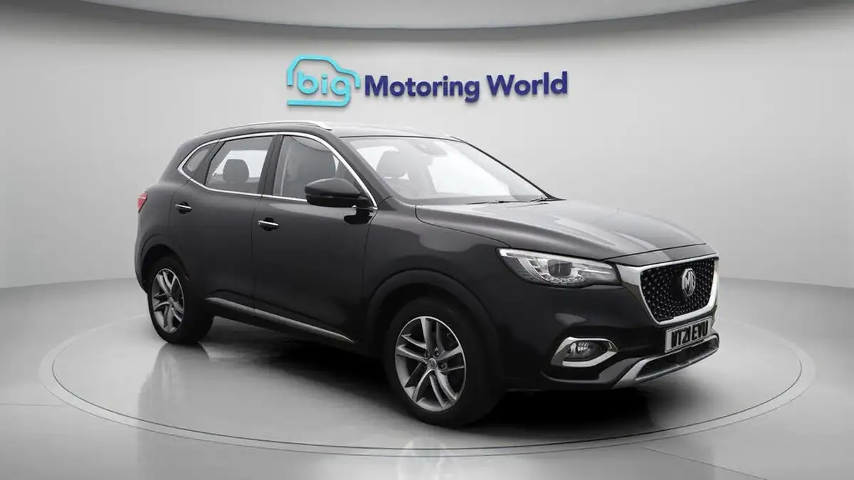 2021-mg-hs-15t-gdi-excite-162ps-big-1