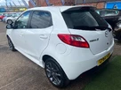 2013-mazda-mazda2-13-venture-small-46
