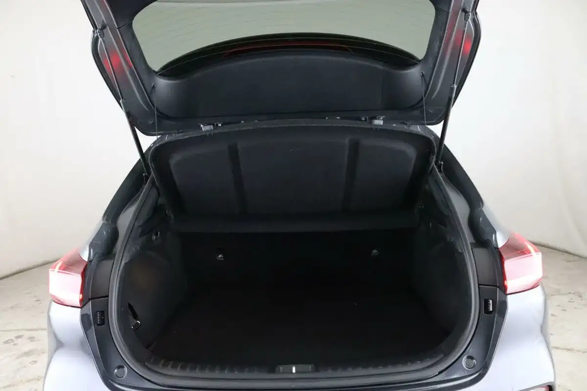 2020-kia-xceed-10-t-gdi-3-big-10