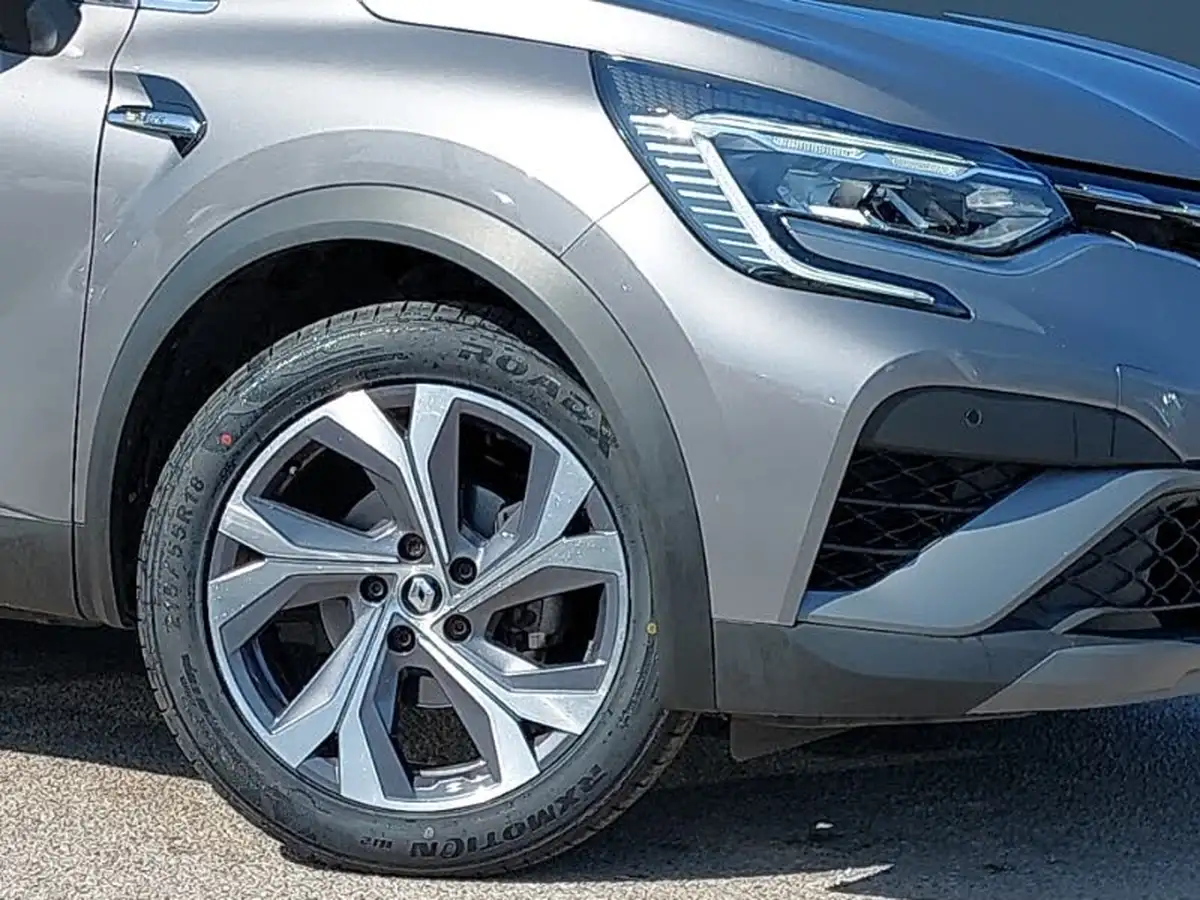 2022-renault-captur-13-tce-rs-line-edc-auto-big-8