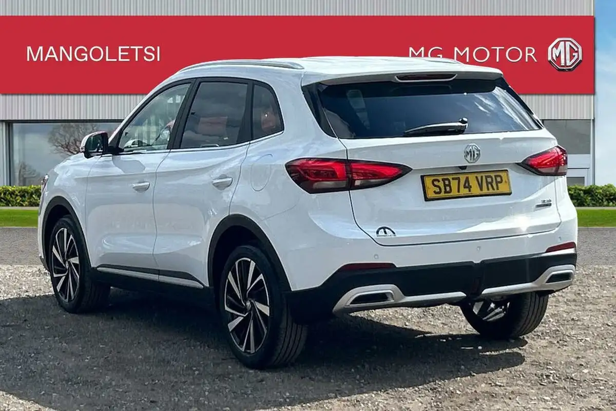 2025-mg-zs-suv-15-trophy-big-2