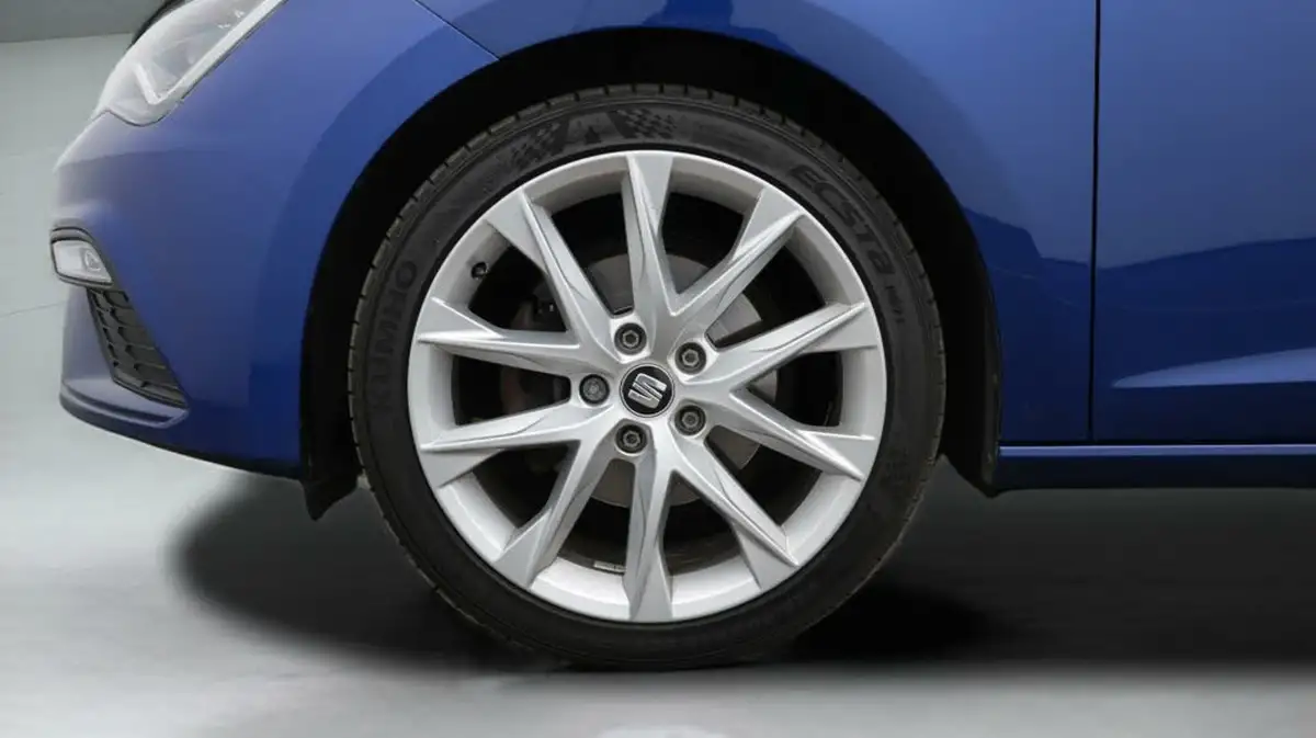 2017-seat-leon-14-ecotsi-fr-technology-estate-5d-dsg-big-18