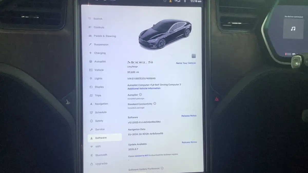2020-tesla-model-s-e-long-range-big-4