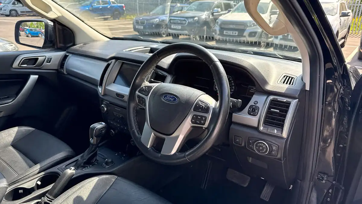 2020-ford-ranger-20-ecoblue-limited-170pseu6dt-auto-big-8