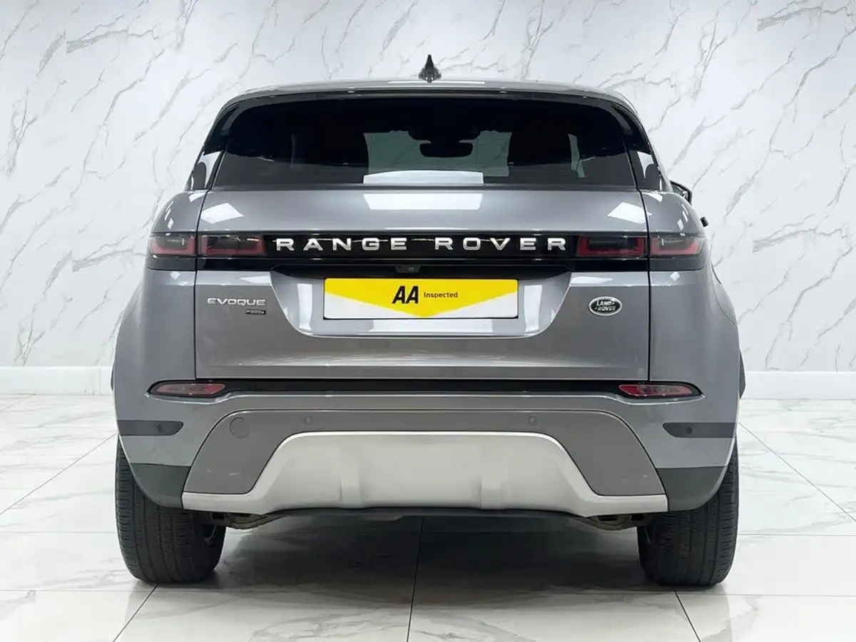 2021-land-rover-range-rover-evoque-15-p300e-s-big-9
