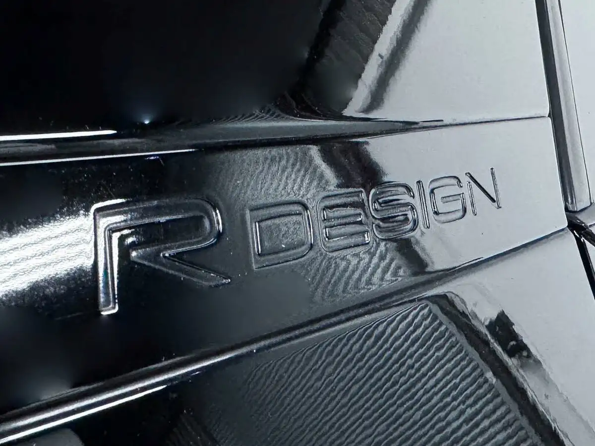 2019-volvo-xc40-20-t5-r-design-pro-big-16