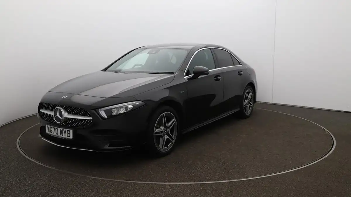 2020-mercedes-benz-a-class-13-a250e-amg-line-saloon-4d-big-36