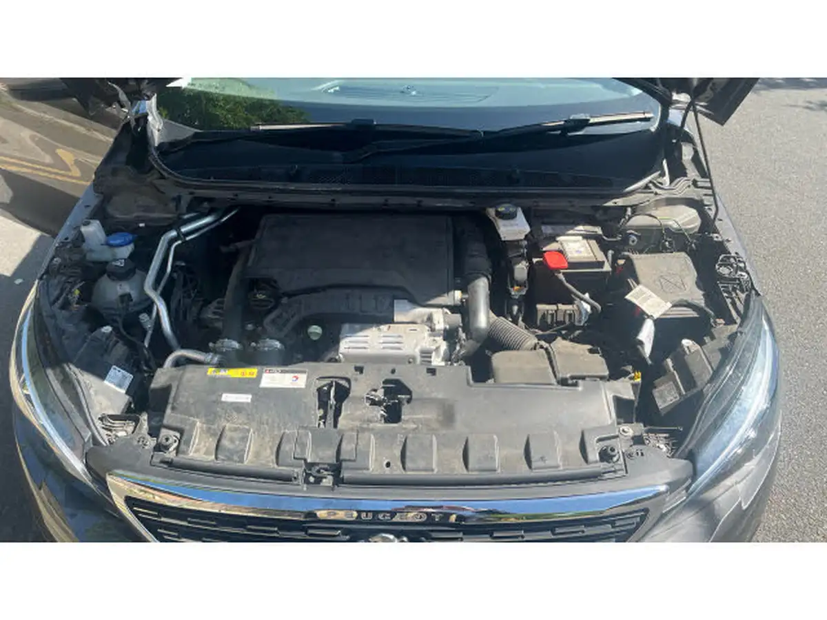 2020-peugeot-308-sw-12-puretech-tech-edition-big-7