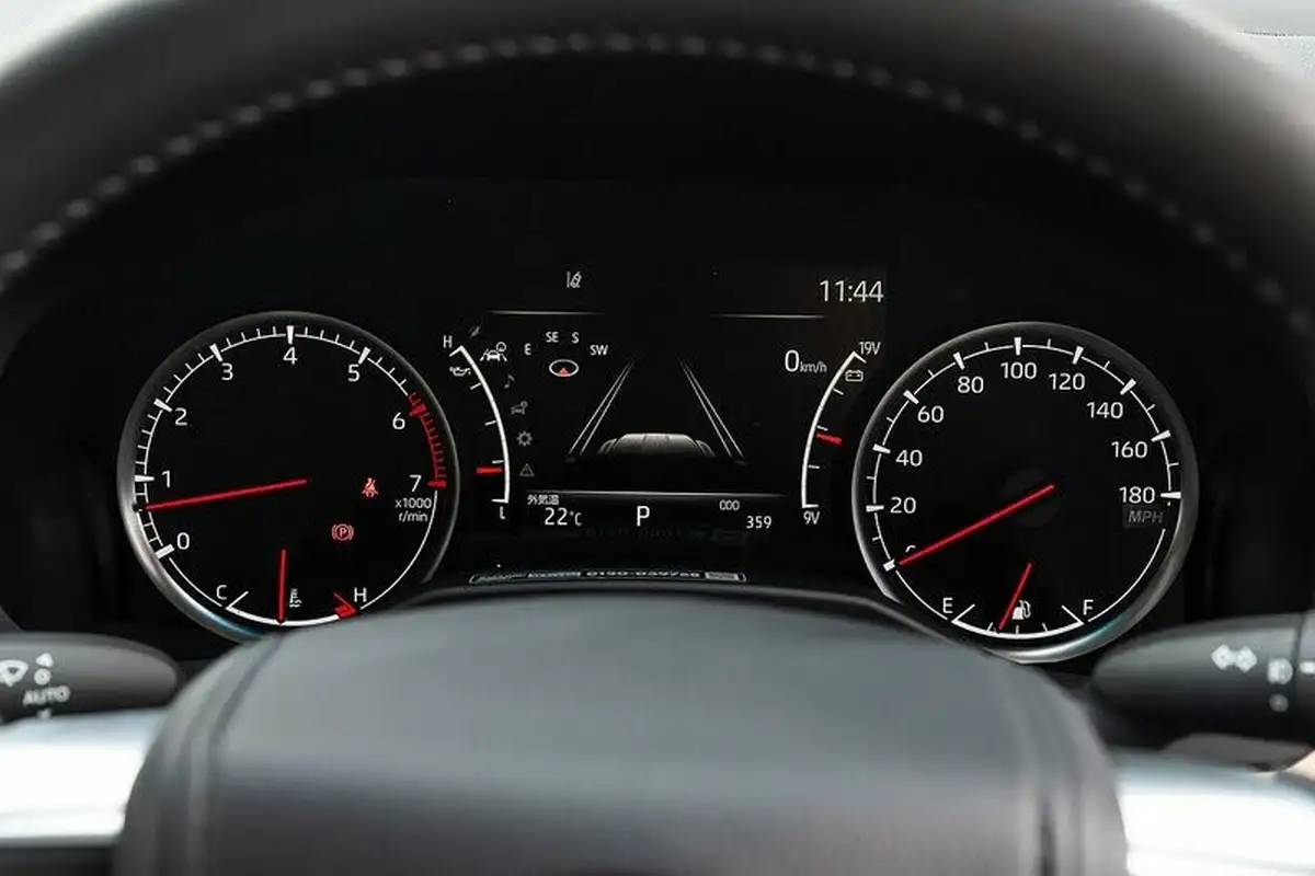 2023-toyota-land-cruiser-big-16