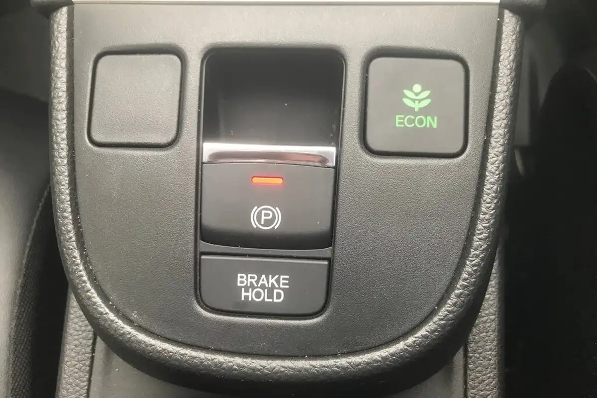 2021-honda-jazz-15-i-mmd-ex-107ps-big-28