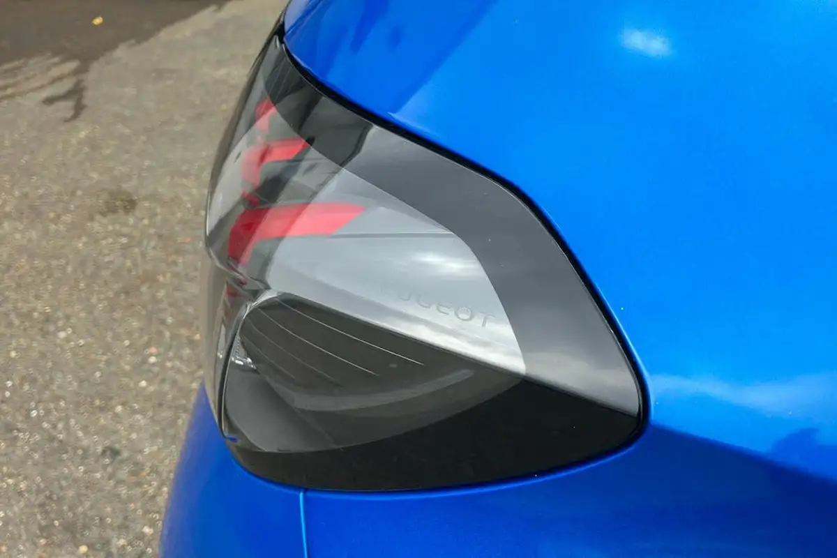 2020-peugeot-208-12-puretech-gt-line-130bhp-eat8-big-44