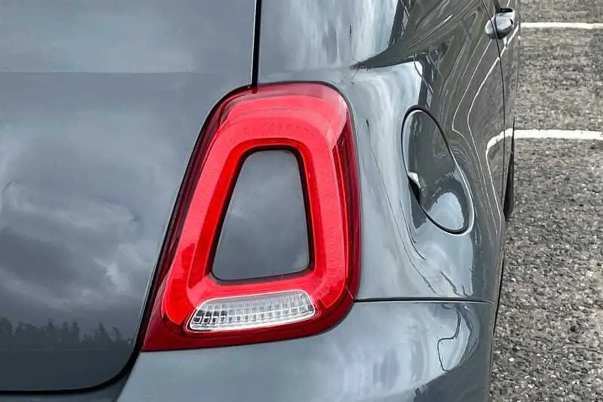 2019-fiat-500-12-sport-big-31