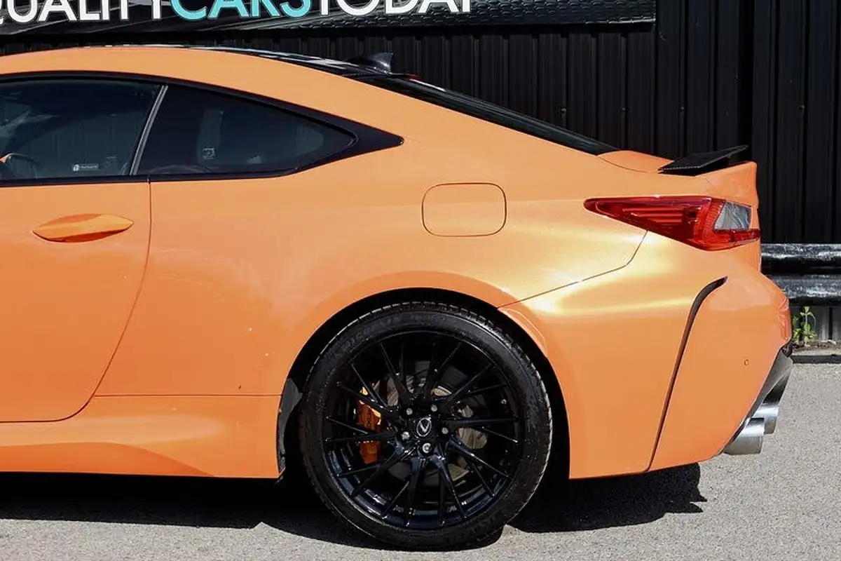 2015-lexus-rc-f-50-f-carbon-big-22
