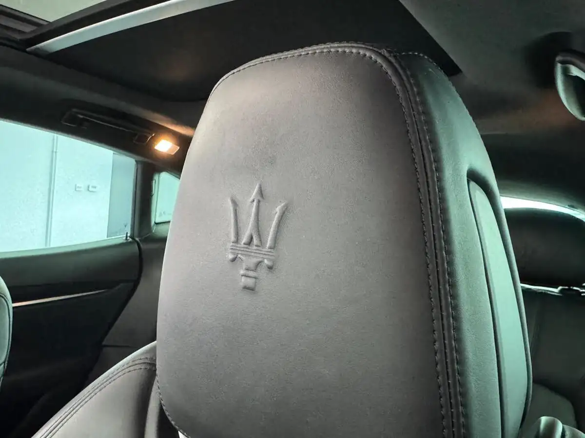 2018-maserati-levante-30-s-gransport-nerissimo-pack-ss-big-44