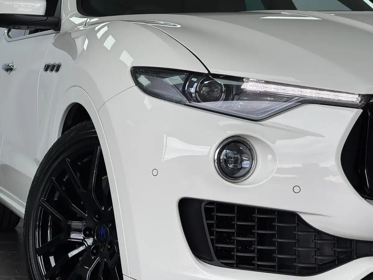 2018-maserati-levante-30-s-gransport-nerissimo-pack-ss-big-20