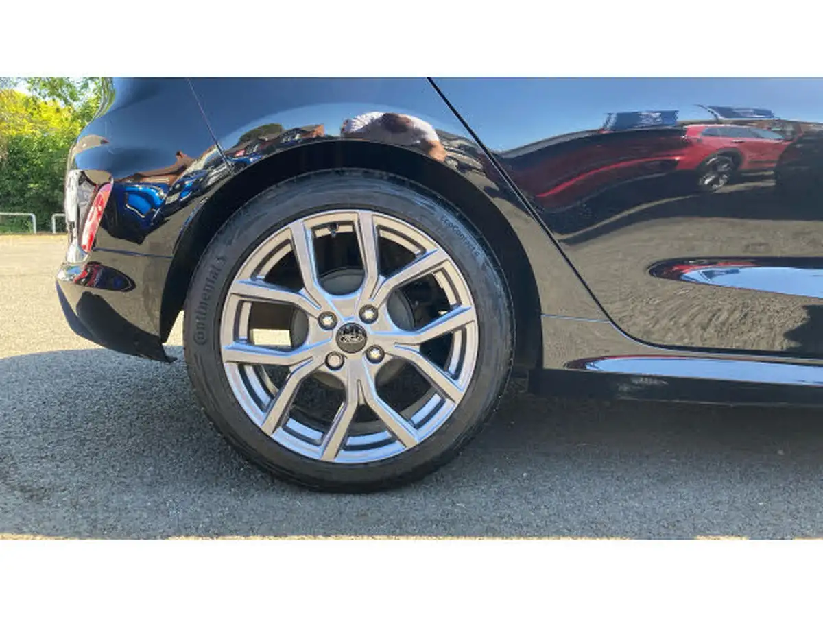 2023-ford-fiesta-big-6