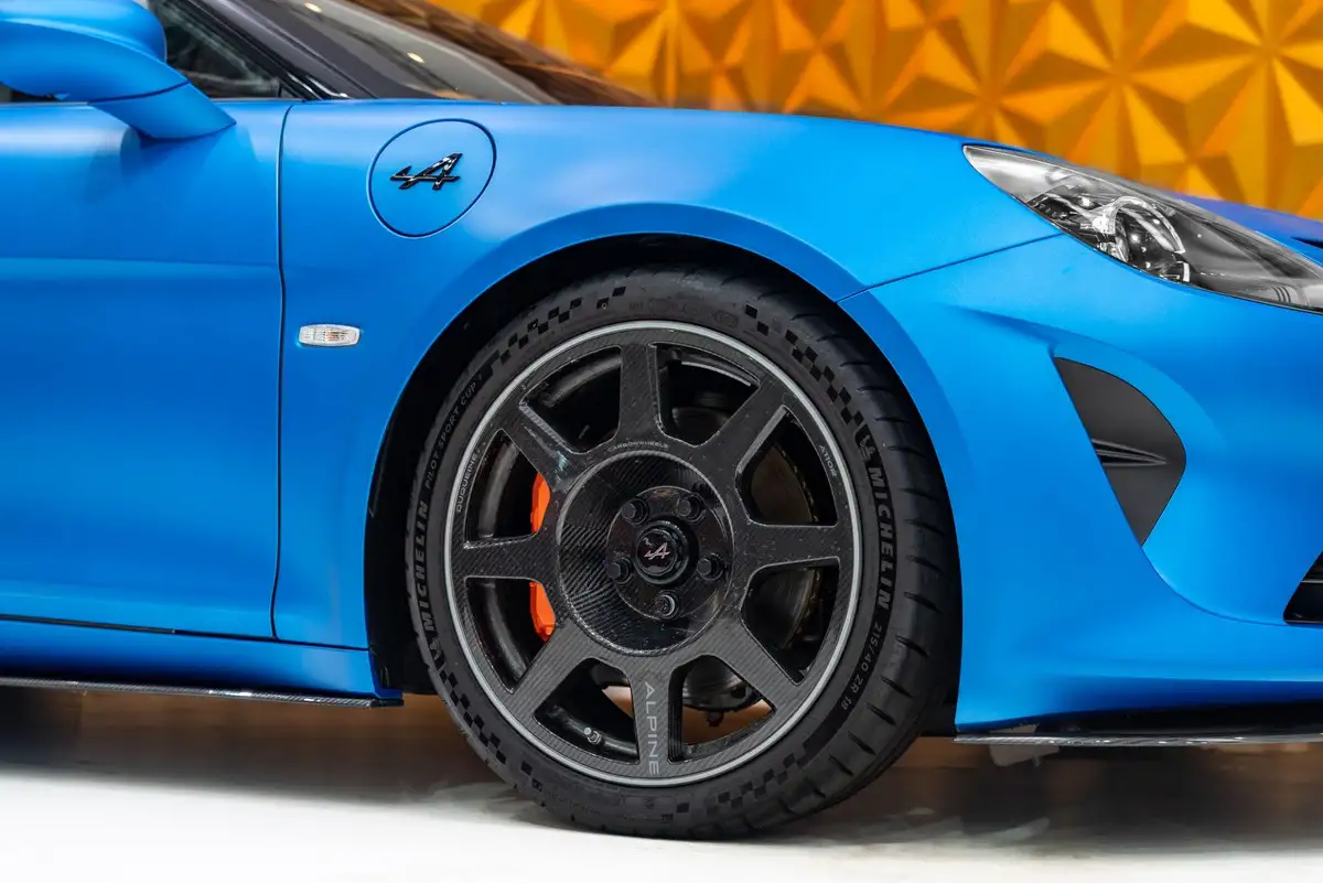2024-alpine-a110-18-t-r-alonso-edition-le-big-21
