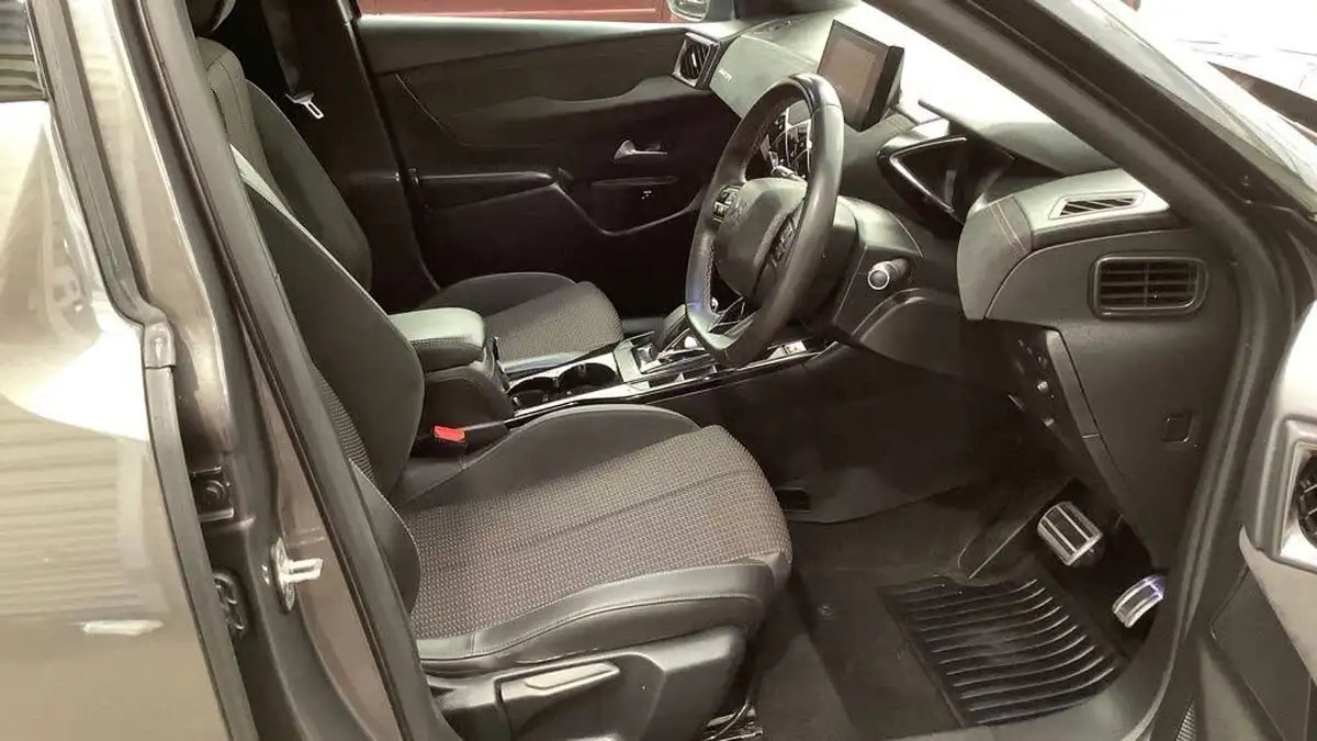 2022-ds-ds-3-crossback-e-tense-performance-line-big-2